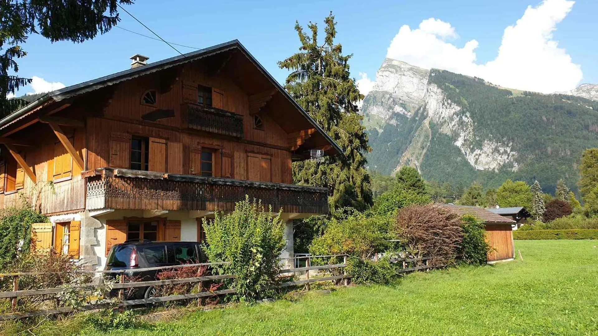 Appartement Calme Pres Du Lac Avec Jardin, Balcon, Parking Et Wifi - Fr-1-624-150 Samoens 0*,  France