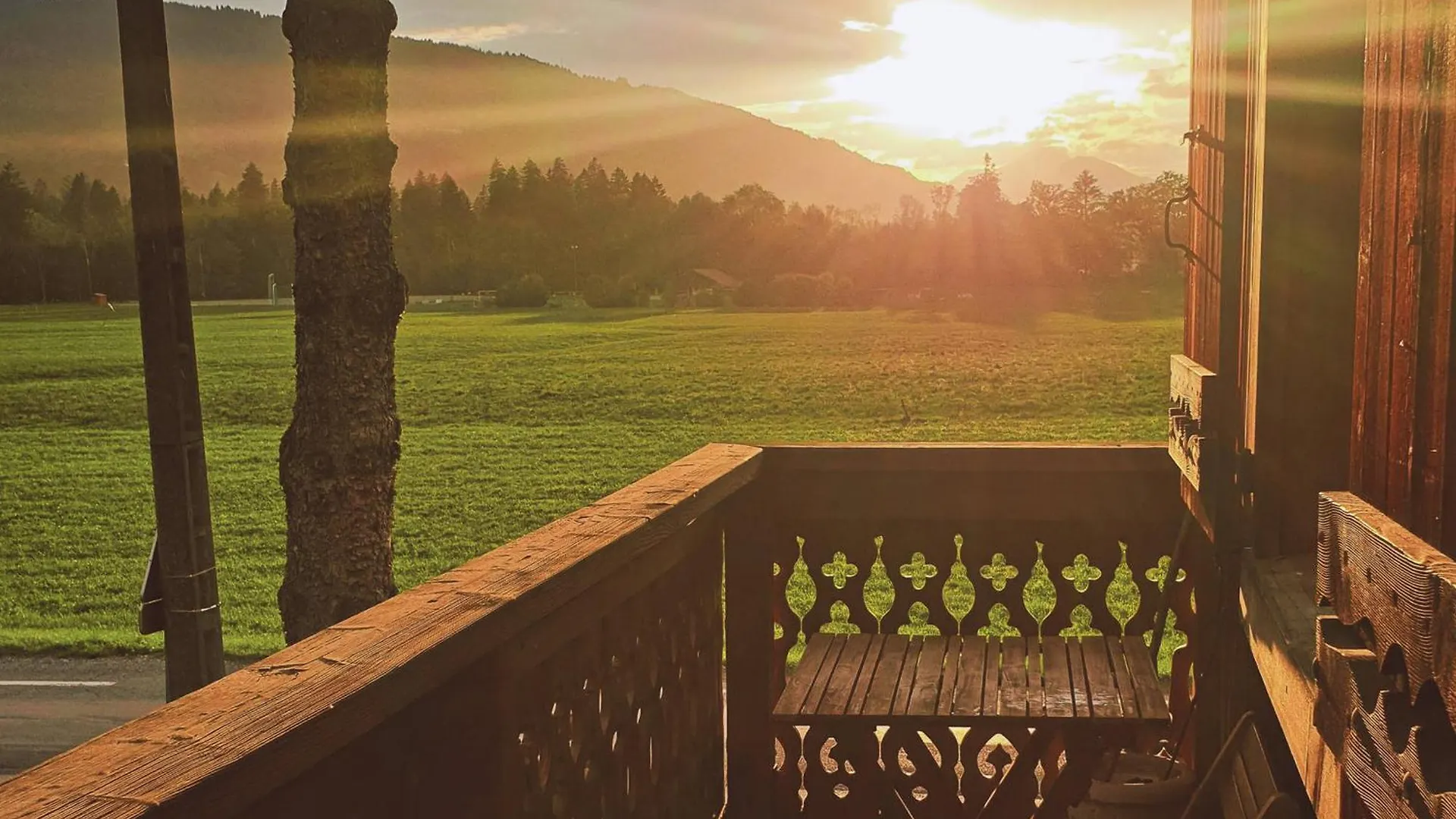 Apartment Appartement Calme Pres Du Lac Avec Jardin, Balcon, Parking Et Wifi - Fr-1-624-150 Samoens France