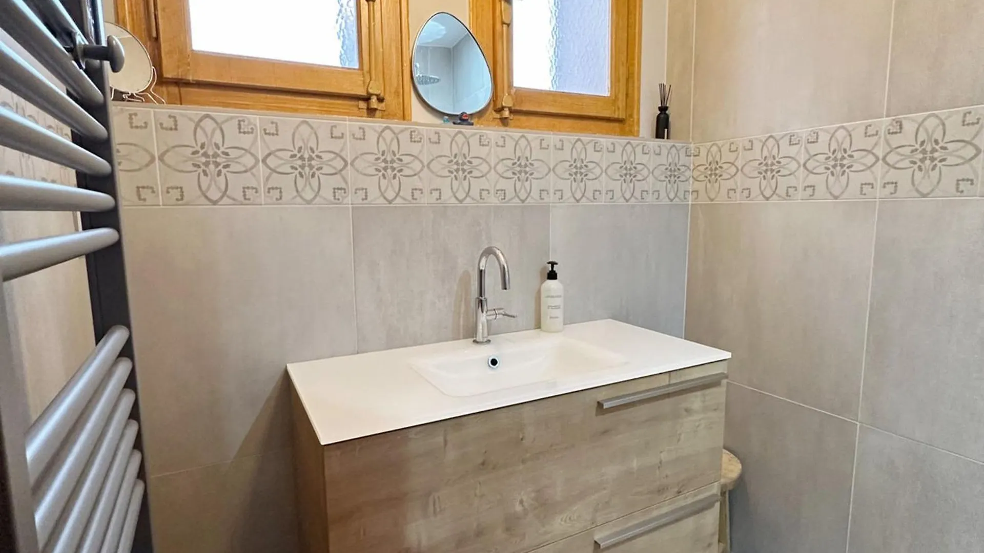 Apartment Appartement Calme Pres Du Lac Avec Jardin, Balcon, Parking Et Wifi - Fr-1-624-150 Samoens